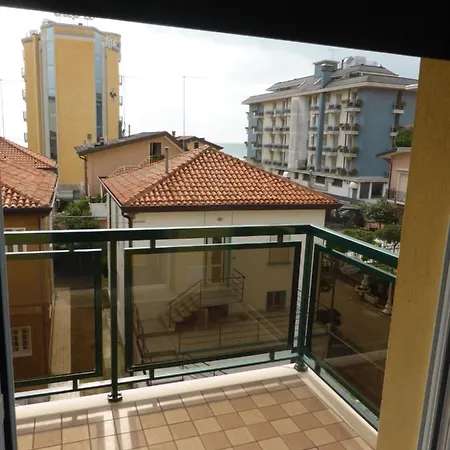 Mimosa * Lido di Jesolo