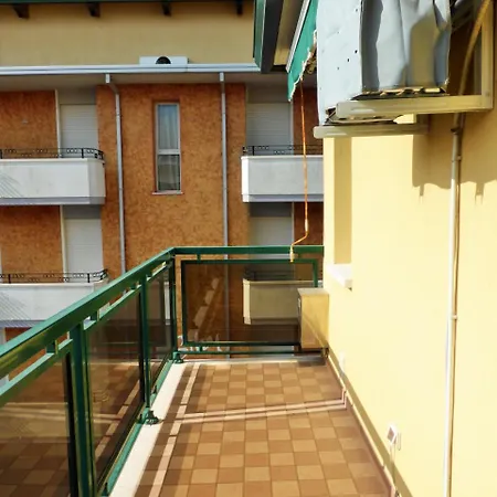 Mimosa Lägenhet Lido di Jesolo